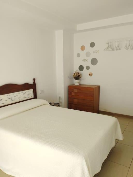 Apartamento Cozy Flat With Terrace Palamós Exterior foto