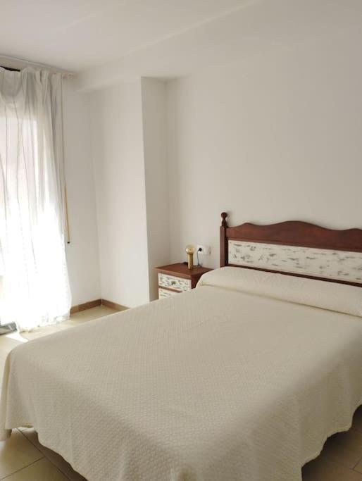 Apartamento Cozy Flat With Terrace Palamós Exterior foto